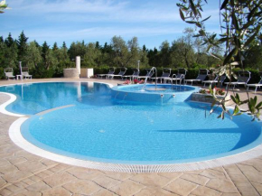 Charming House in Vieste with Shared Pool and Terrace Vieste